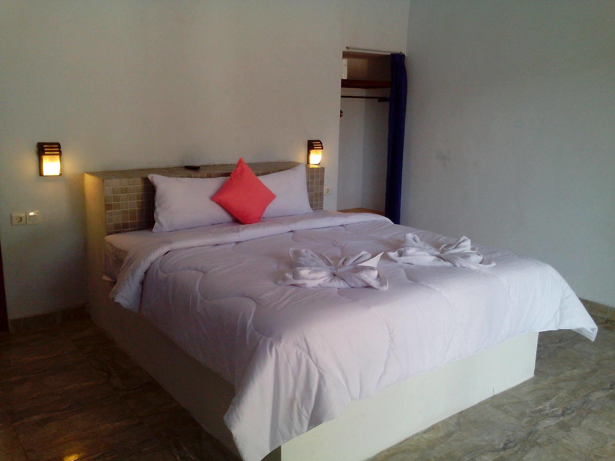 Naradas Mushroom Beach Nusa Lembongan  Ngoại thất bức ảnh