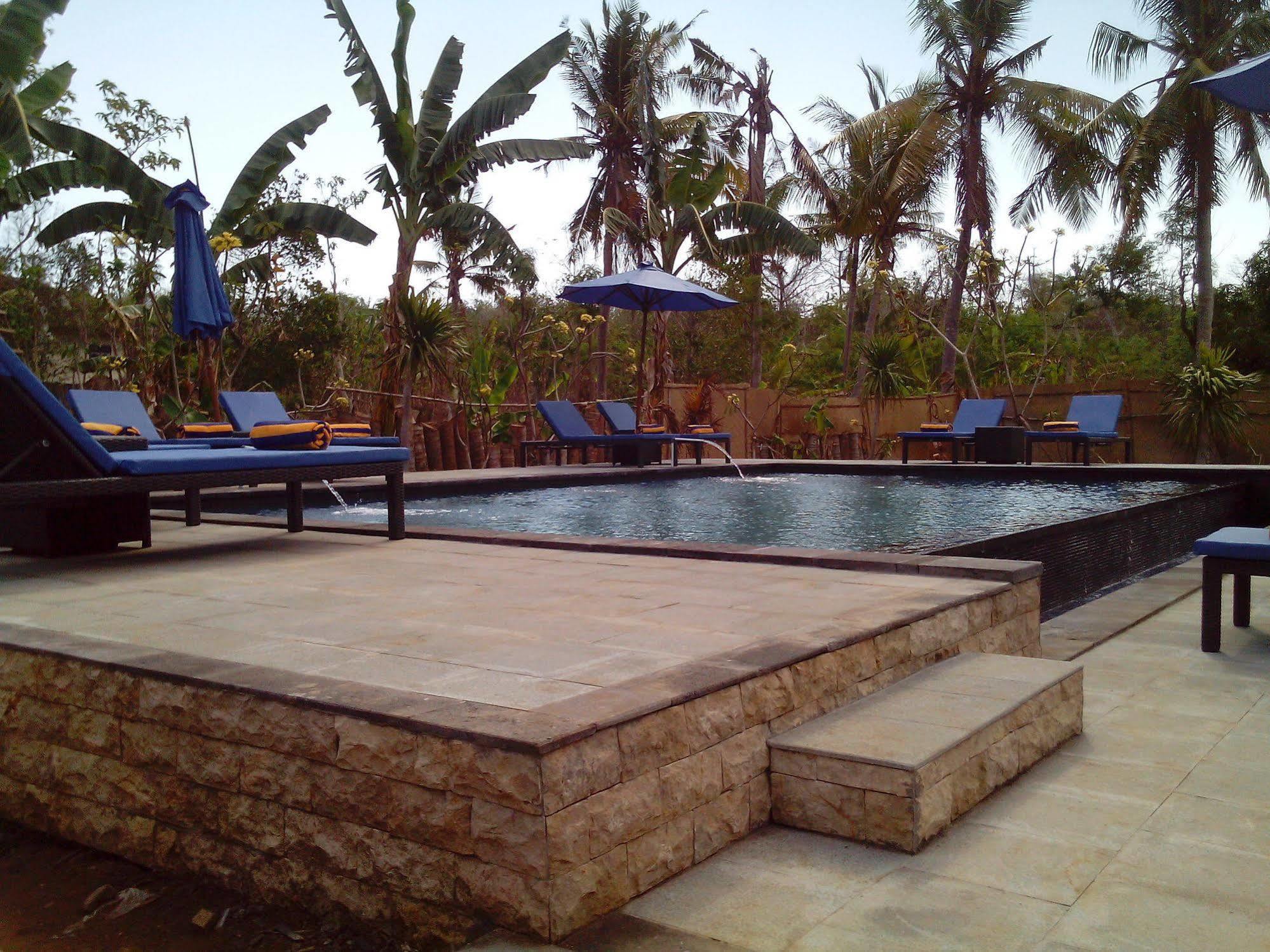 Naradas Mushroom Beach Nusa Lembongan  Ngoại thất bức ảnh