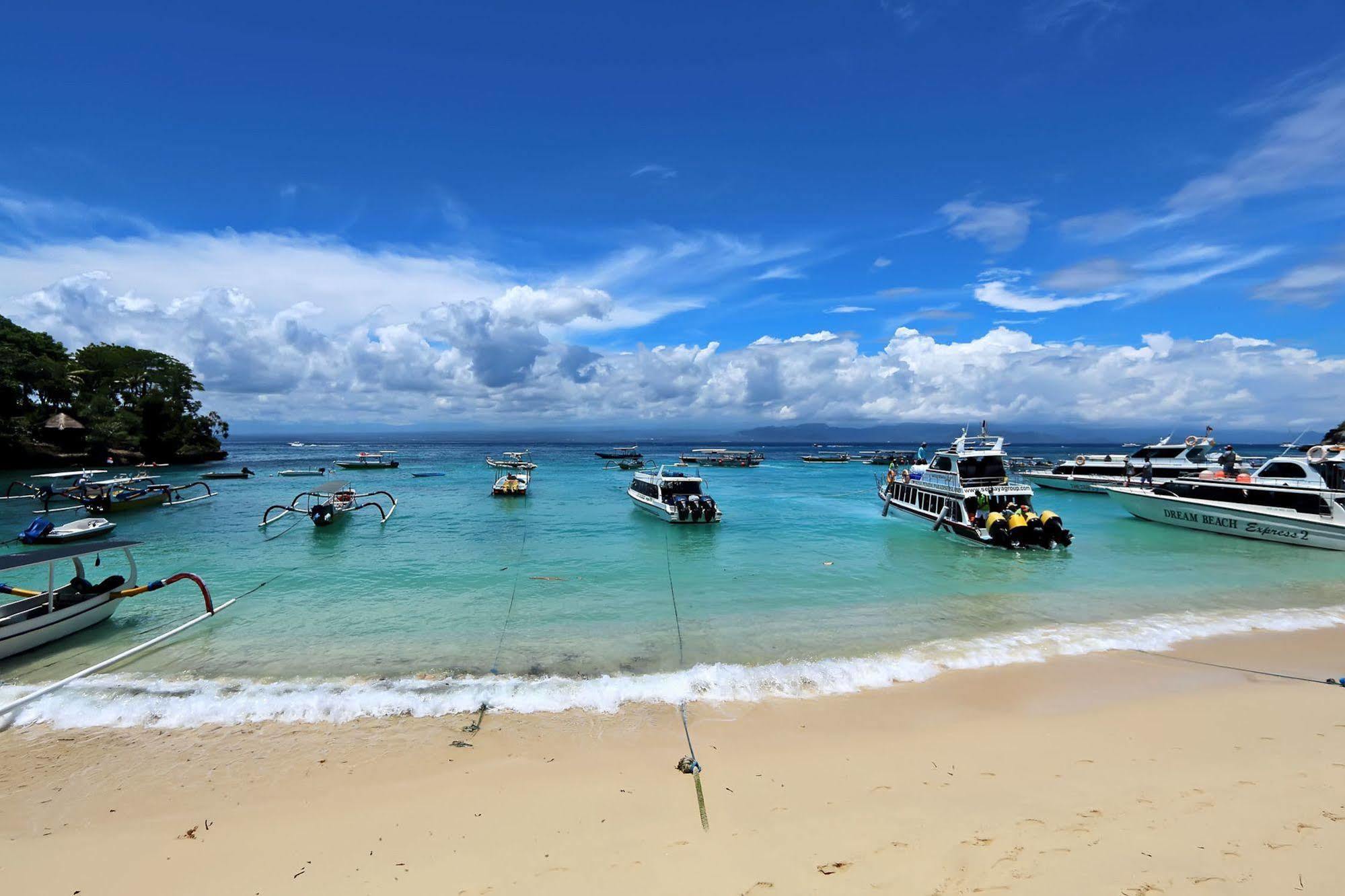 Naradas Mushroom Beach Nusa Lembongan  Ngoại thất bức ảnh